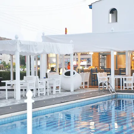 Tasmaria Aparthotel 3*