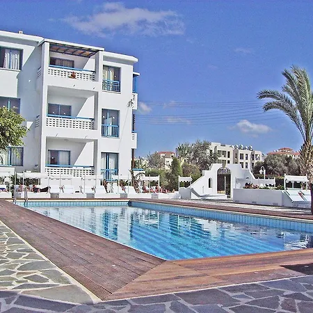 Tasmaria 3*