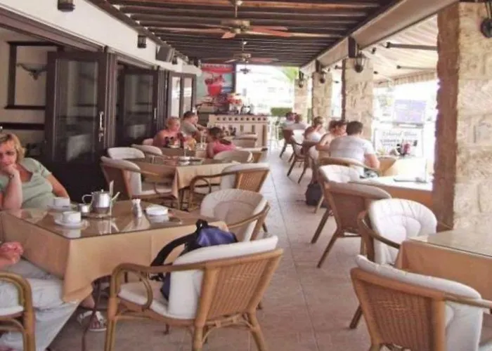 Aparthotel Tasmaria 3*