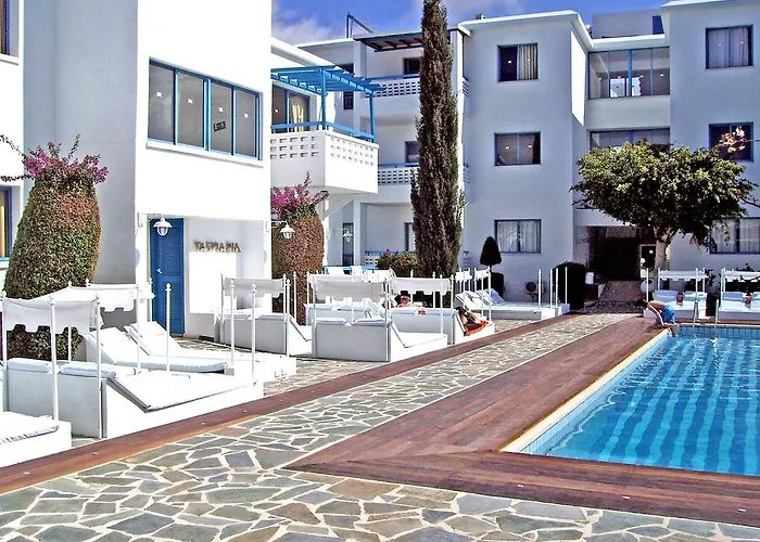 Aparthotel Tasmaria 3*