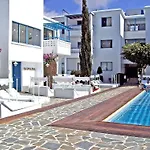 Aparthotel Tasmaria 3*