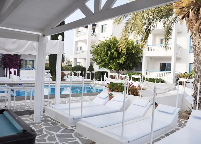 Tasmaria Apartahotel