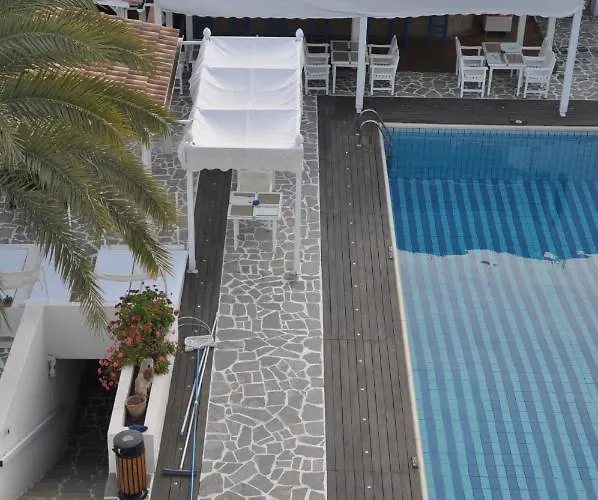 Tasmaria Apartahotel 3*