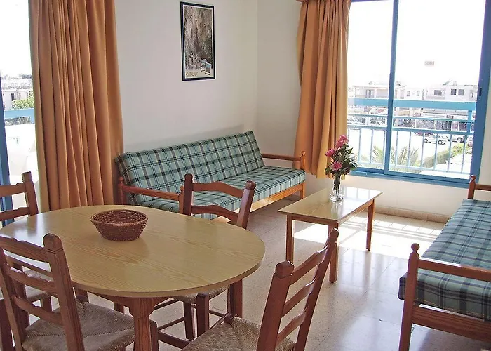 Tasmaria Apartahotel Paphos