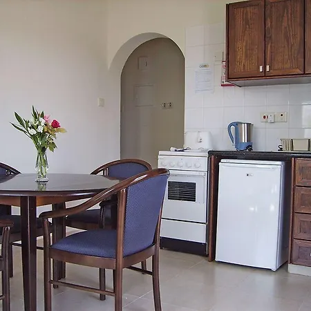 Tasmaria Aparthotel