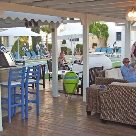 Tasmaria Aparthotel