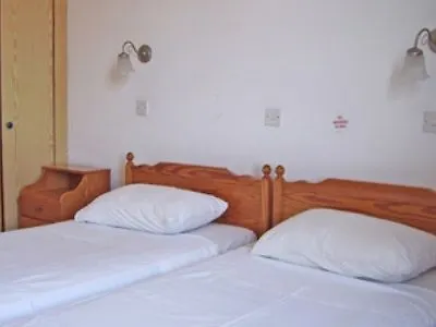 Aparthotel Tasmaria Paphos