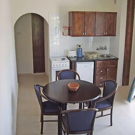 Tasmaria 3* بافوس