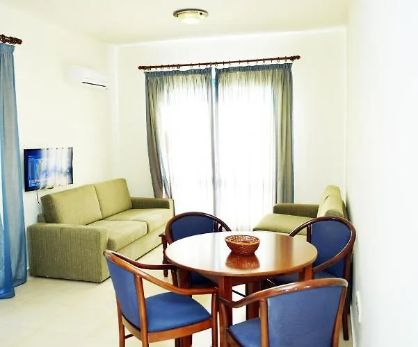 Appart hôtel Tasmaria Paphos